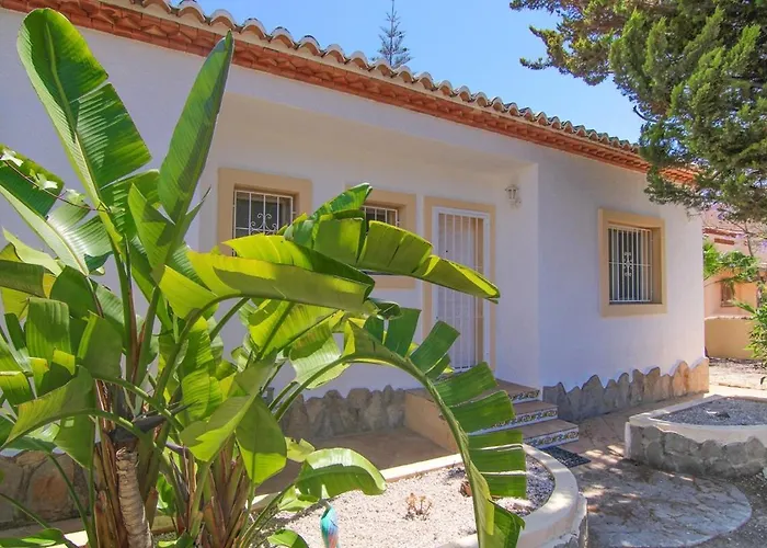 Almendros - Villa Calp